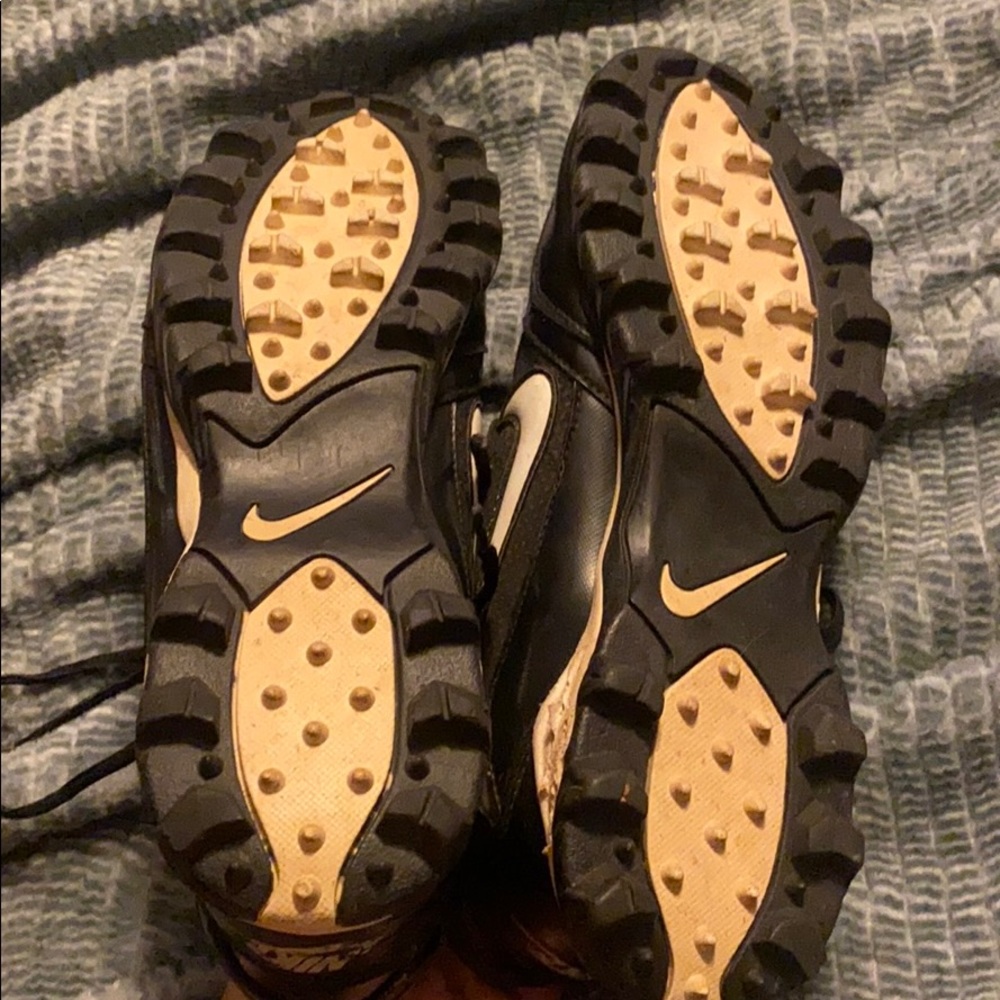 Men’s 7.5 Nike baseball cleats! - Picture 5 of 6